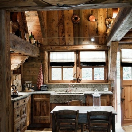 deco rustic cottage kitchen
