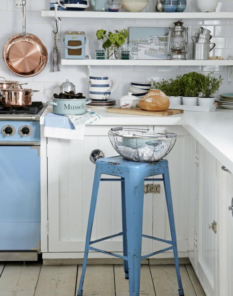 oceanfront style deco kitchens