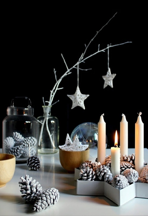 Scandinavian Christmas decoration center table