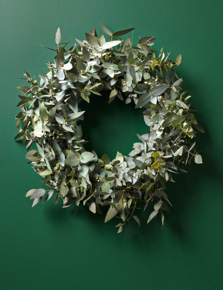 Christmas decor to make yourself for an adult home deco crown