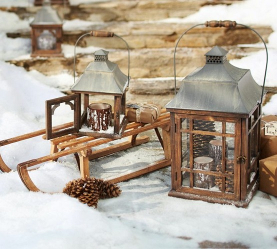 Christmas deco sledge lantern