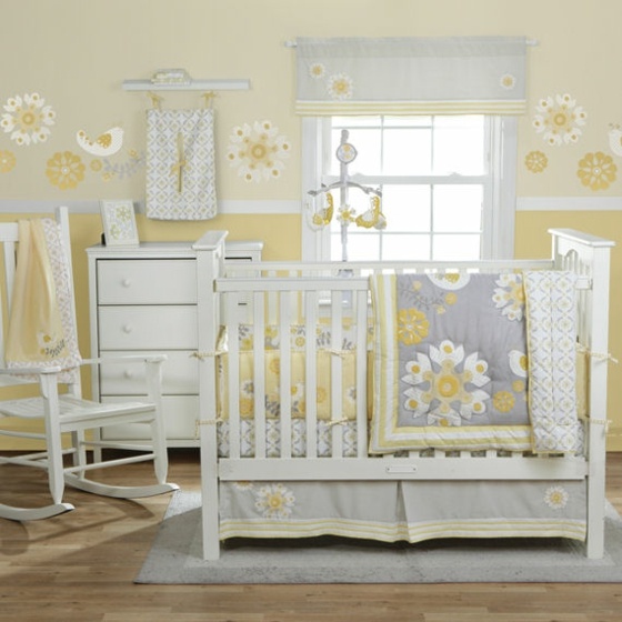 Elegant deco baby room