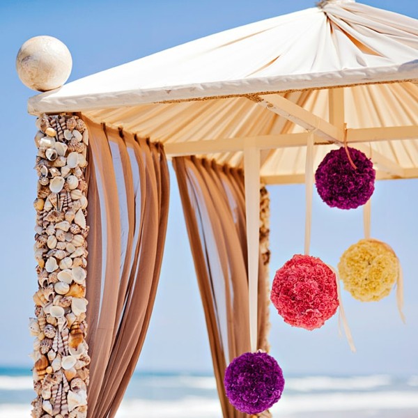 wedding at the seaside idea beach decoration ball