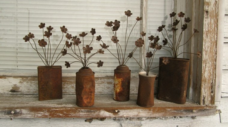 deco garden vintage rust objects