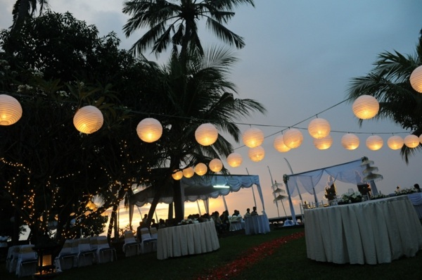 wedding ceremony outdoor beach decoration