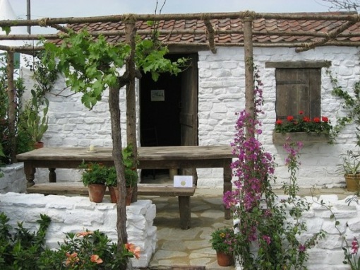 deco garden mediterranean wood beams