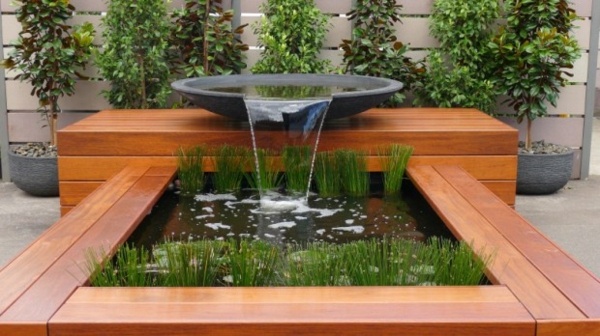 deco modern aquatic garden