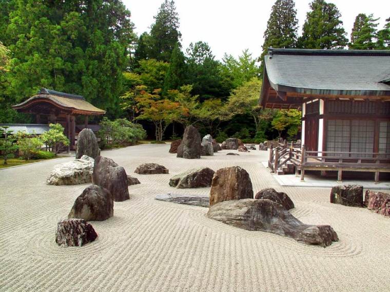 zen garden decoration gravel