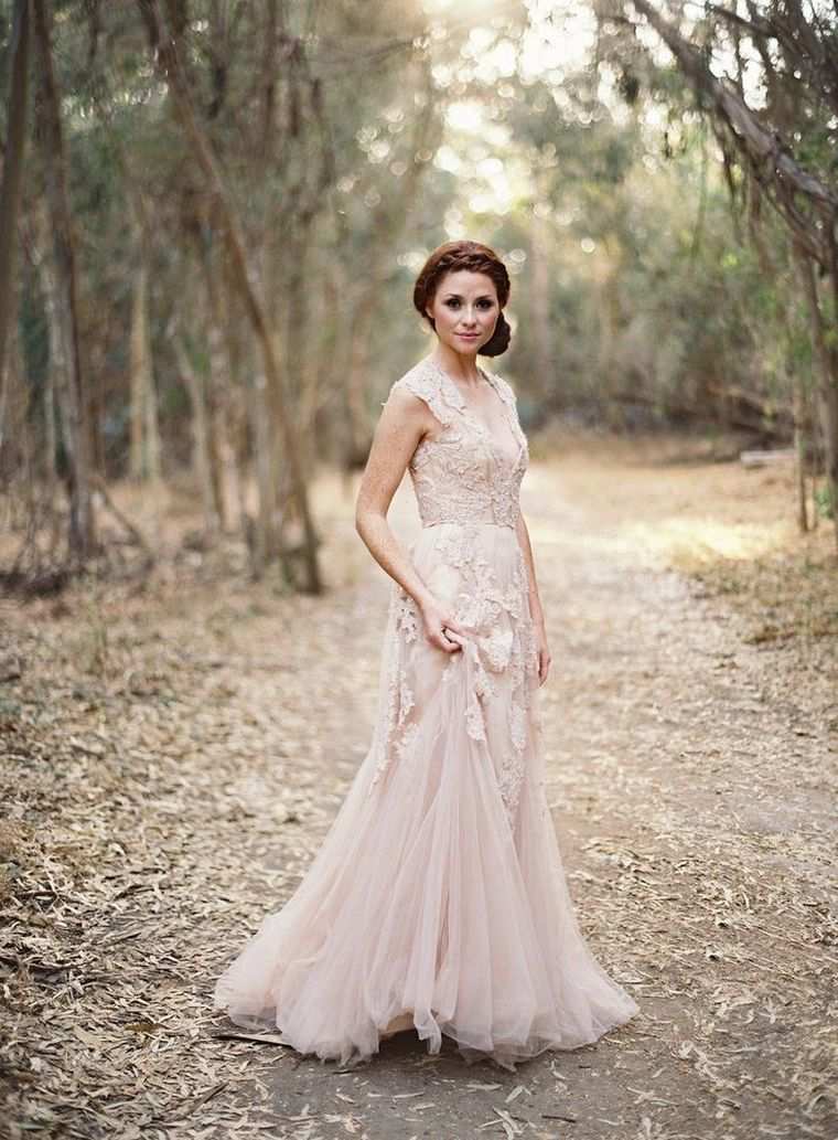 romantic wedding decor pattern-dress-wedding-pink-pale-lace