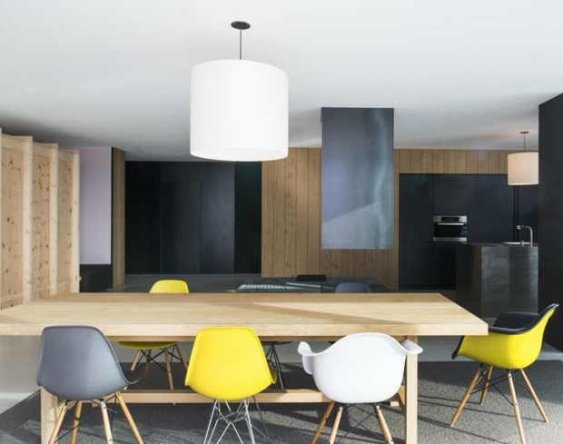 multicolored deco dining room