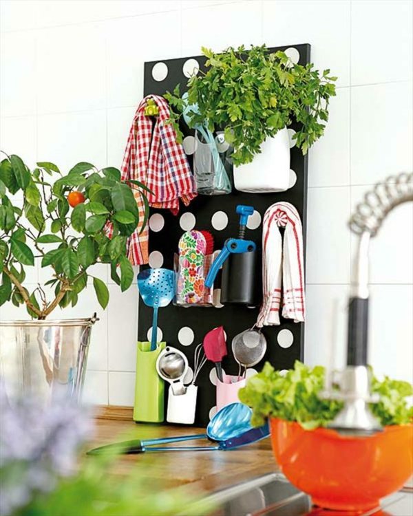 deco wall kitchen space utensils