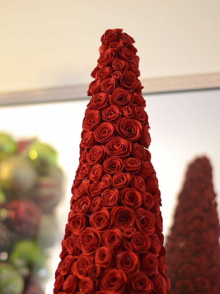 idea menghias natal untuk membuat sendiri pokok natal merah