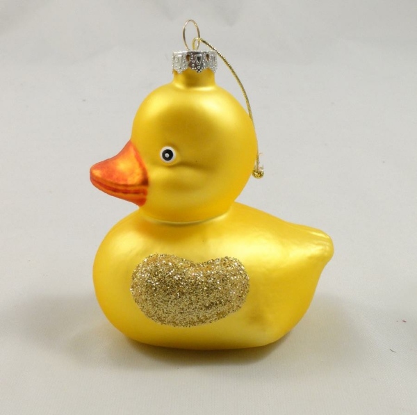 christmas decoration in yellow with duck figurine