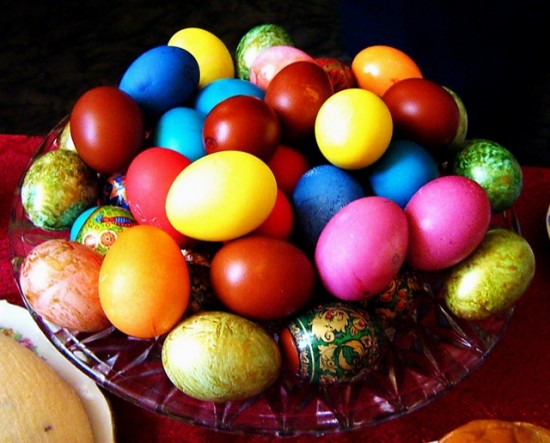 telur easter idea asal pewarna tradisi ortodoks pewarna telur Paskah