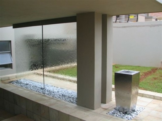 original deco modern outdoor area