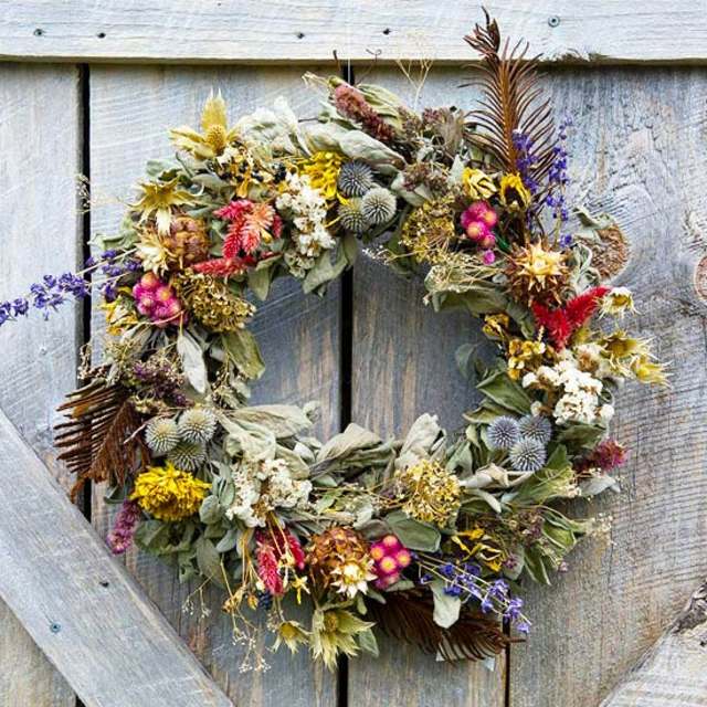 deco easter wreath flowers