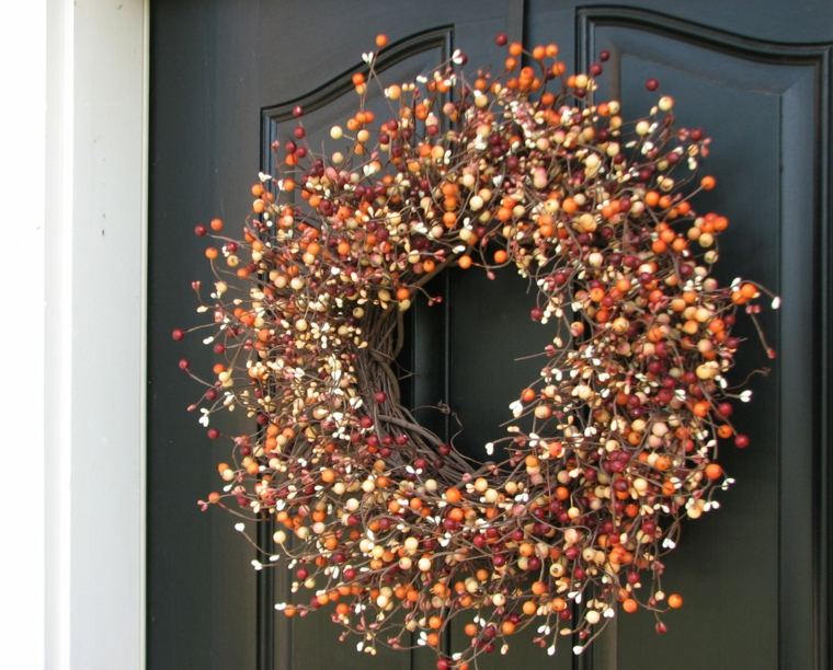 decorating idea entrance door crown