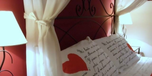 decoration of saint valentin bed room