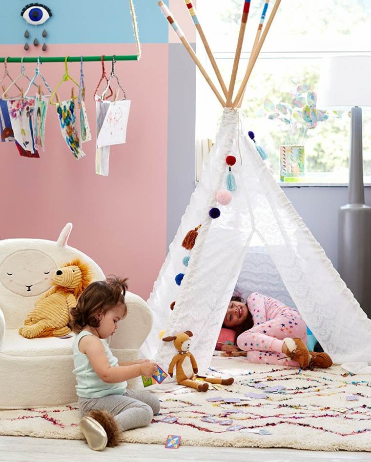 decorating idea girls playroom