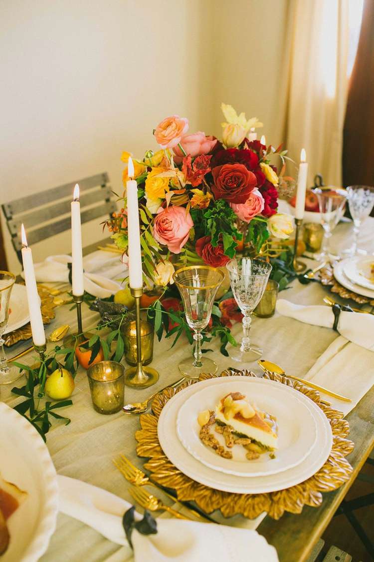 deco table autumn flowers autumn