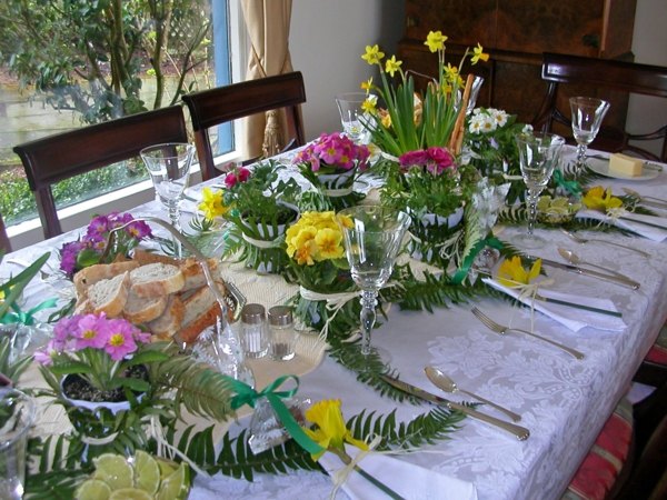 deco table flowers greenery