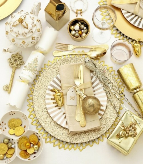 glamorous Christmas table deco