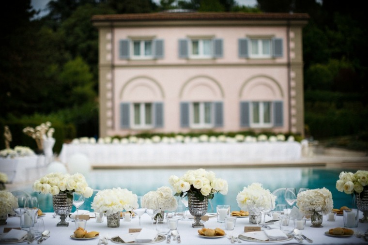 wedding bouquets floral art pool for table