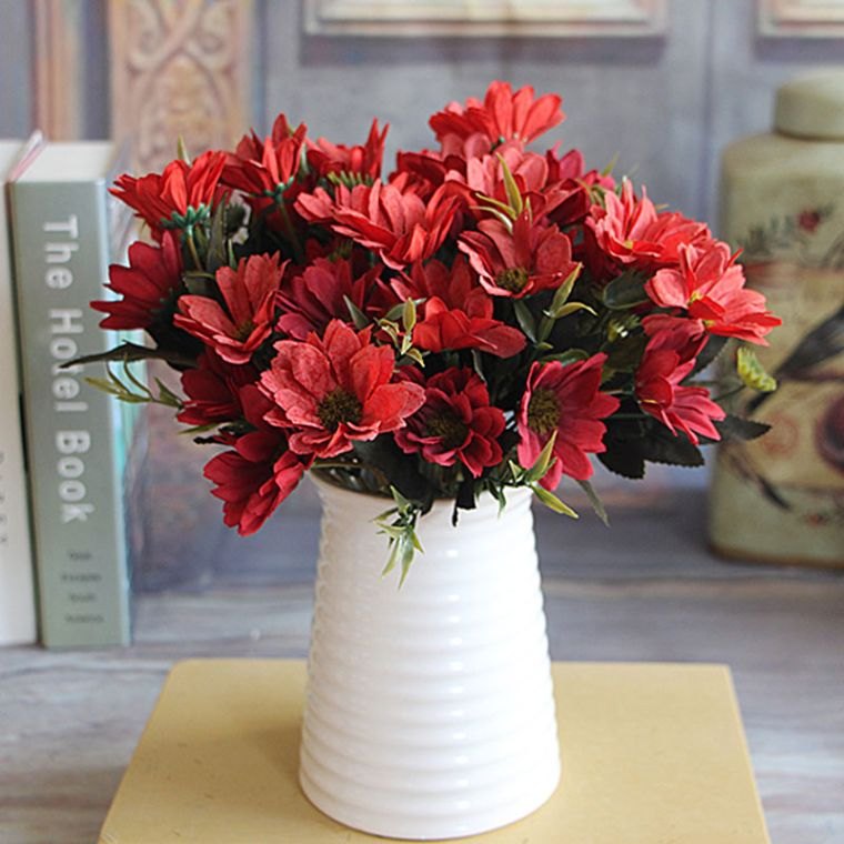 deco-table-äktenskap-röd-och-vit-blommor-pion-vas