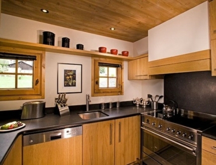 traditional kitchen wood deco