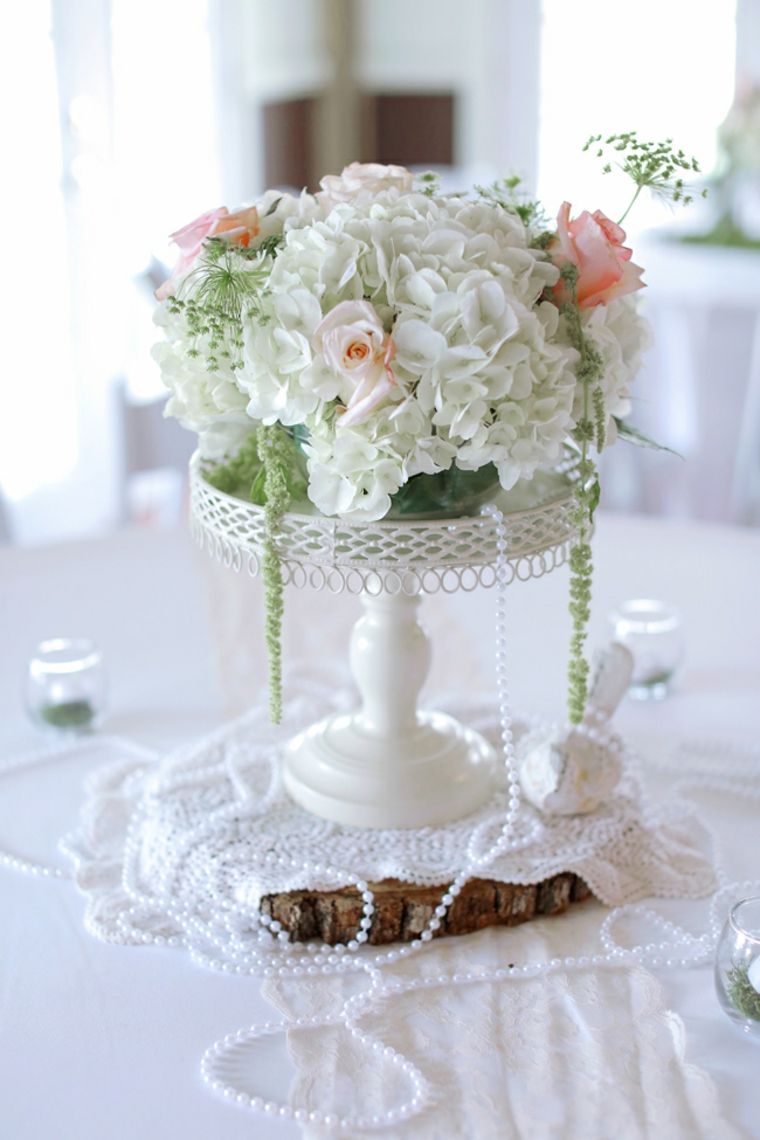 deco wedding theme retro table