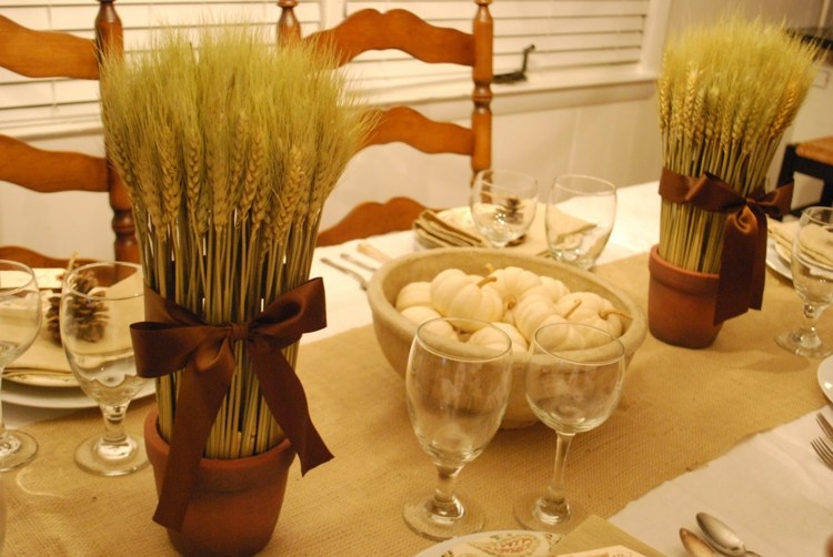 autumn decor table wheat