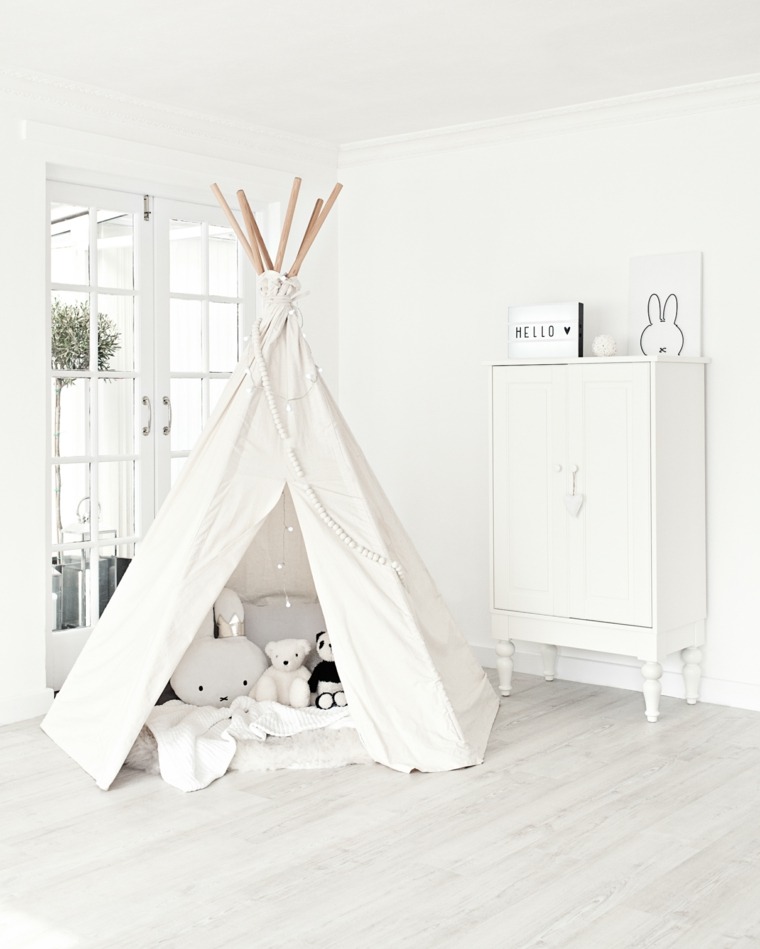 child birthday decoration white tipi