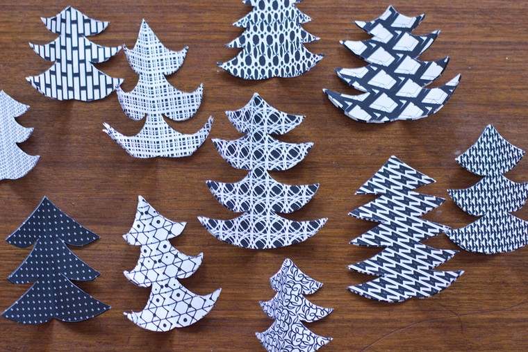 decoration-of-christmas-in-paper-christmas-tree-diy