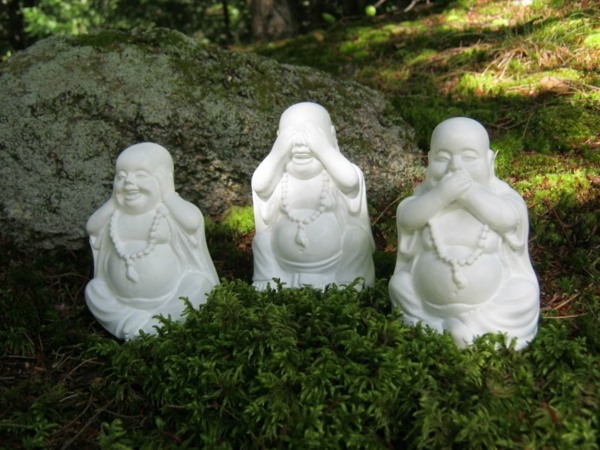 outdoor decoration of garden Buddha statues