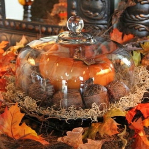 interesting decoration autumn table