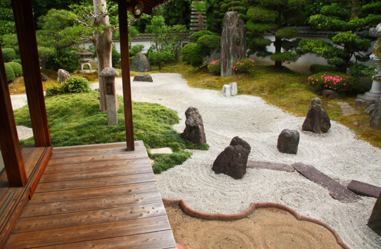 japanese garden decoration sand