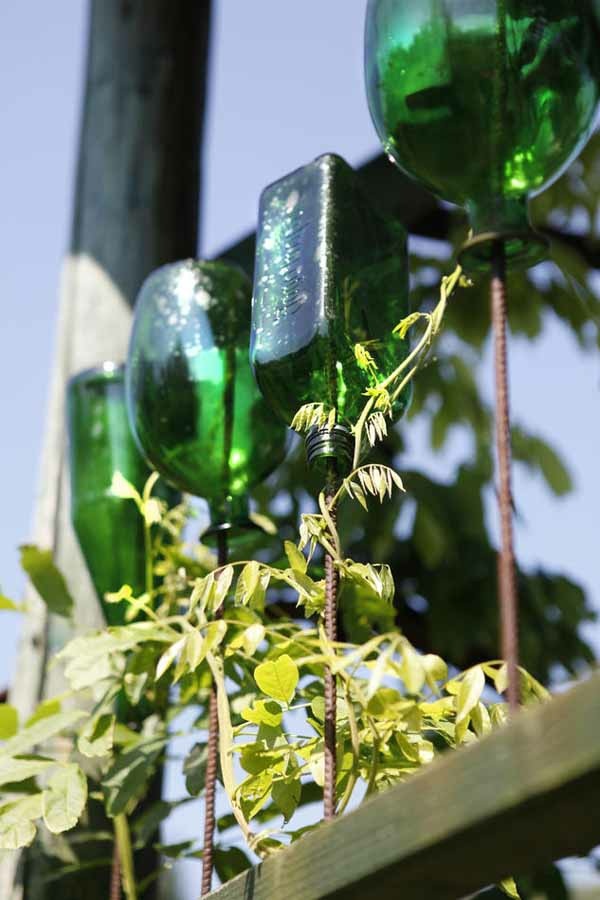 garden decoration small fresh green colored bottles