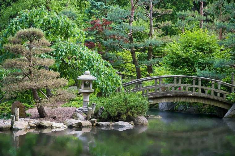 Zen garden decoration bridge