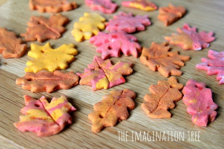 deco salt dough idea leaves autumn christmas idea