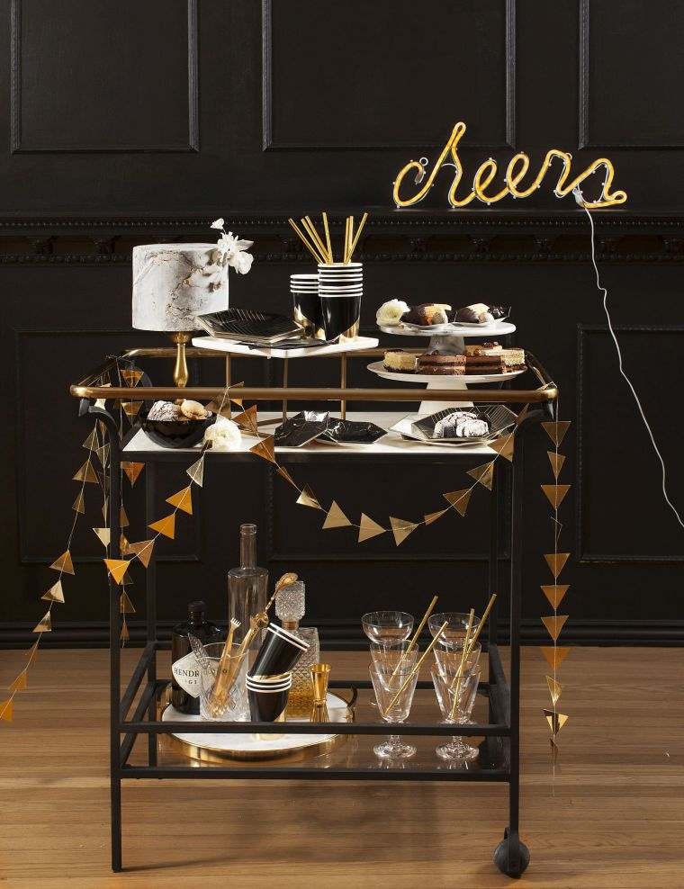 decoration-new-year-buffet-aperitif pictures