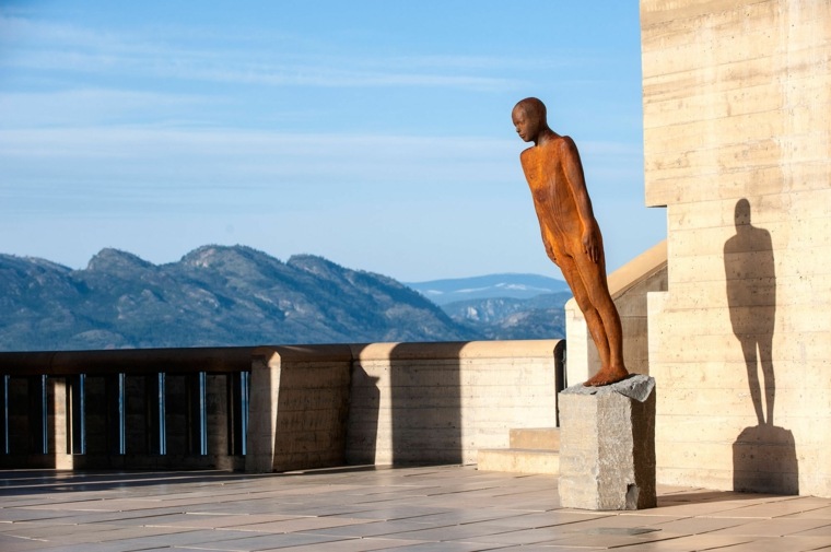 terrace rusty iron statues