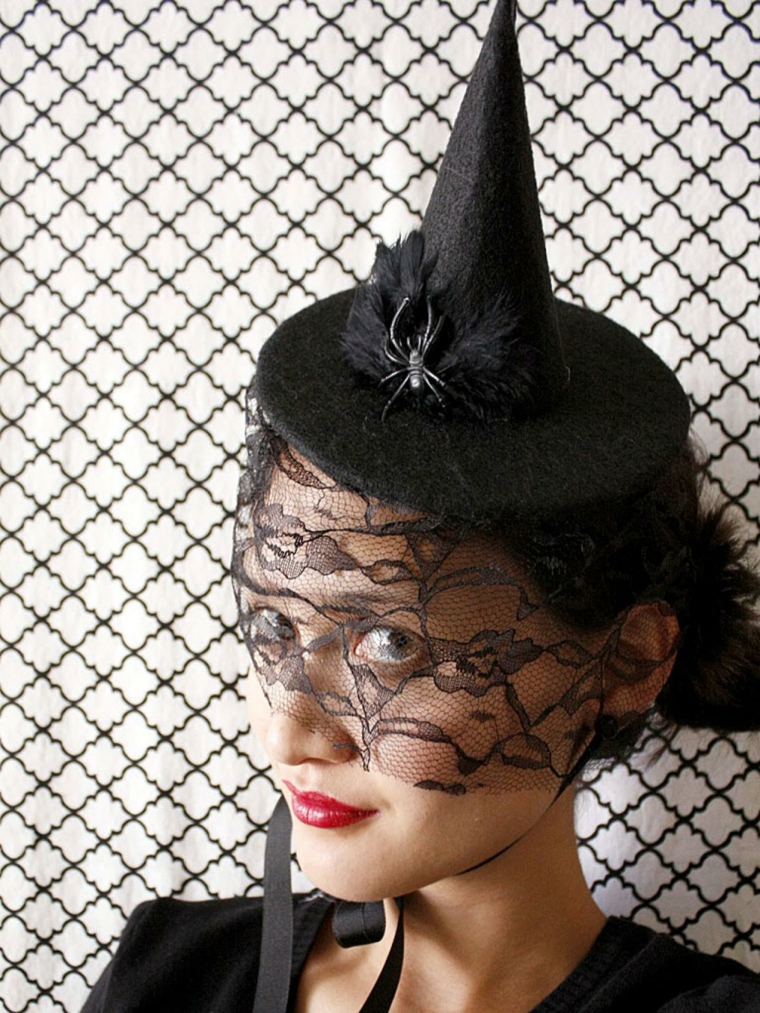 disguise halloween woman witch idea diy