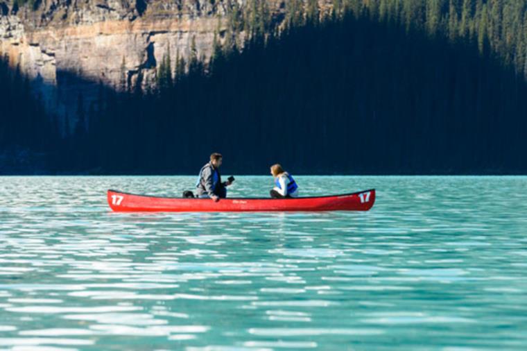 application-in-marriage-lake boat surprise