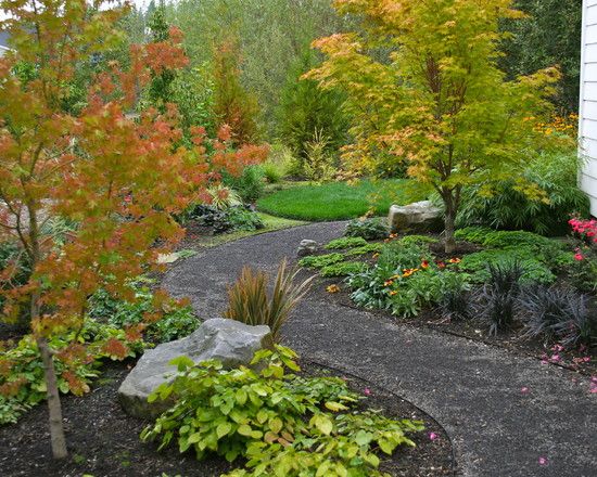 traditional garden pathway design