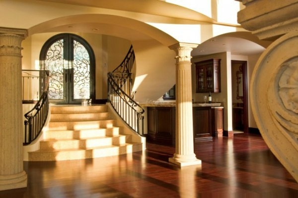 italian design house columns