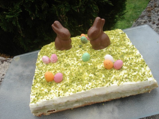 two rabbits chocolate cake easter