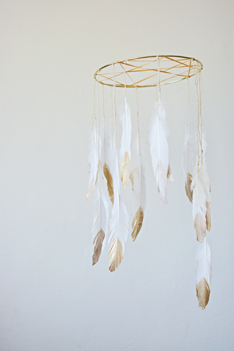 diy deco feathers hanging DIY fall