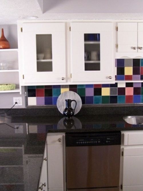 backsplash cold colors modern kitchen