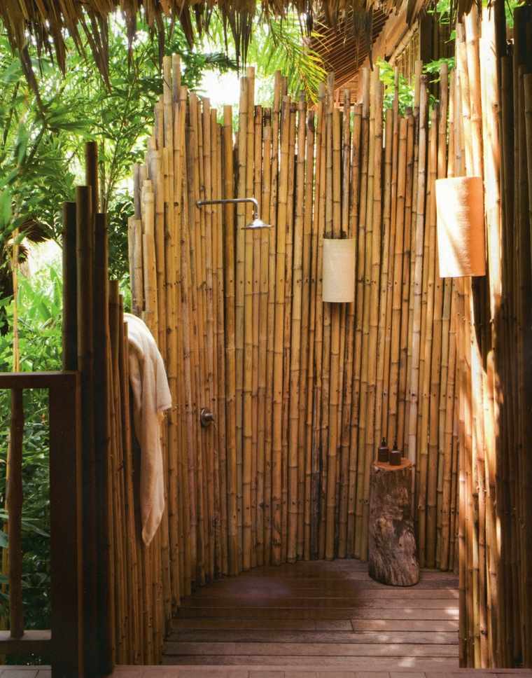 outdoor cabin shower bamboo partitions