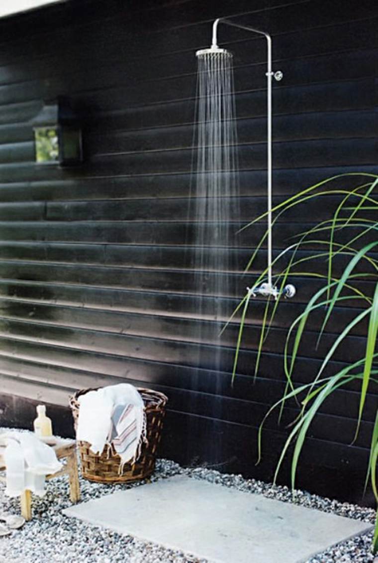 minimalist garden shower